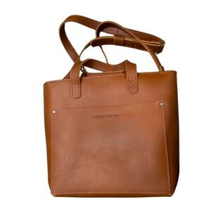 Portland Leather Honey zippered Crossbody Bag